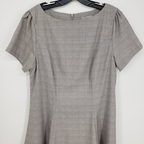 3/$25 H&M Glen Plaid Fit & Flare Dress 14 Short Sleeves Career Work Gray - Picture 3 of 11